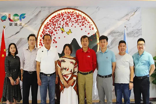 中国光学光电子行业协会莅临星空游戏, 创新发展获高度赞扬！