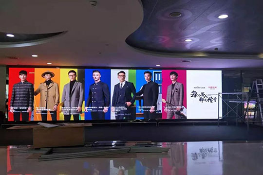 归家路上的一道靓丽风景！星空游戏2019机场广告屏集锦！