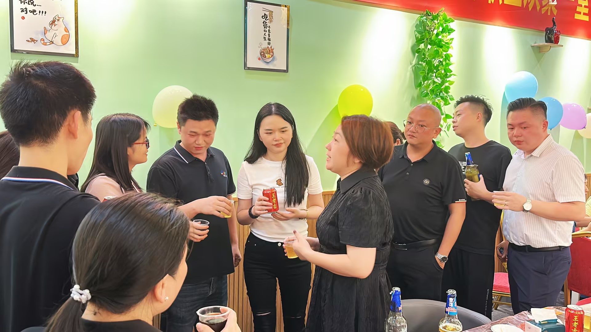 星空游戏公司聚餐 星空游戏公司聚餐