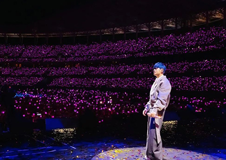 星空游戏LED屏和场控荧光棒亮相周杰伦呼和浩特演唱会（第四场）
